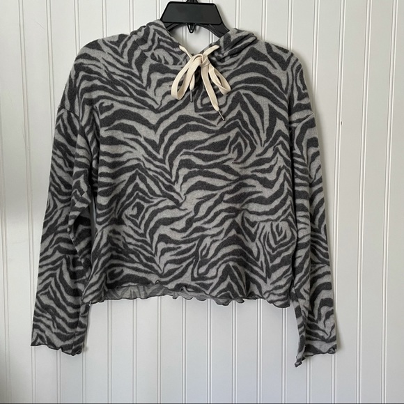 LaLa Land Fleece crop top zebra print - Picture 2 of 7